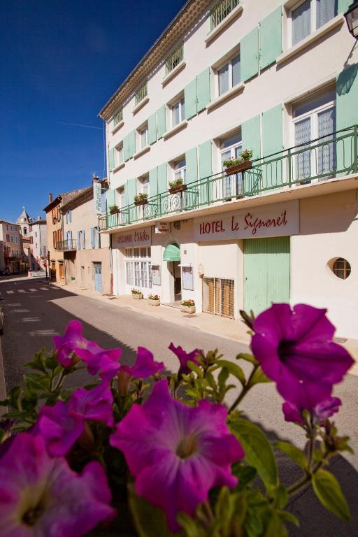 Le Signoret Hotel Sault